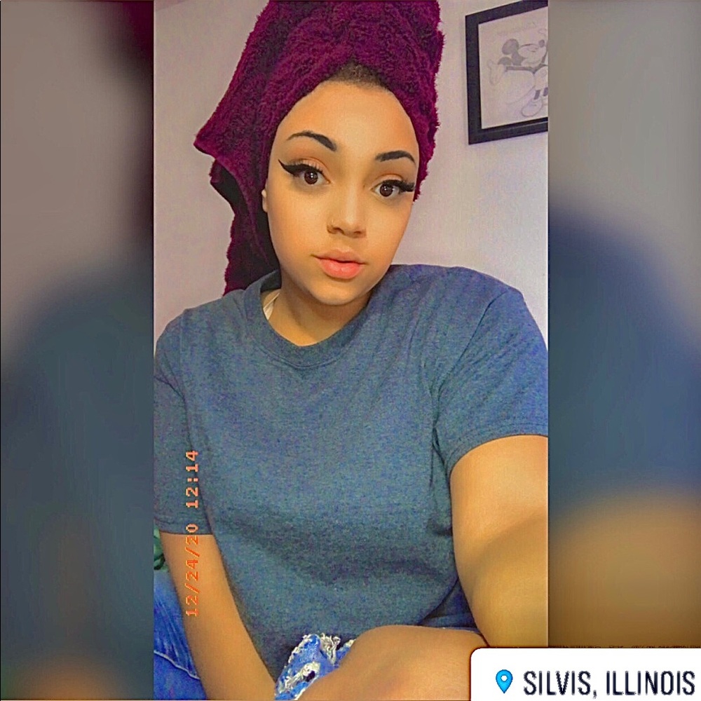 Meet your Posher, Brianna